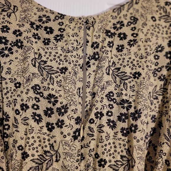 Urban Outfitters NWT green and blue romper - Picture 3 of 6